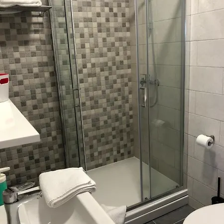 Guest house Sir John's 4*