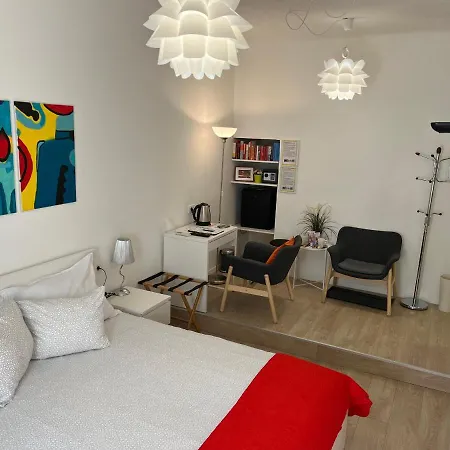 Sir John's Apartament