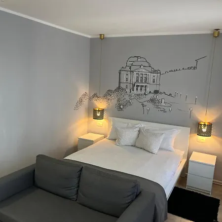 Guest house Sir John's 4*