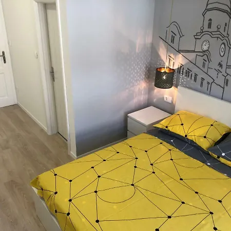Sir John's Apartament