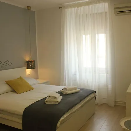 Guest house Sir John's
